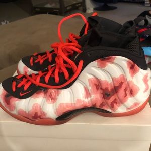 Atomic Red Foamposites
